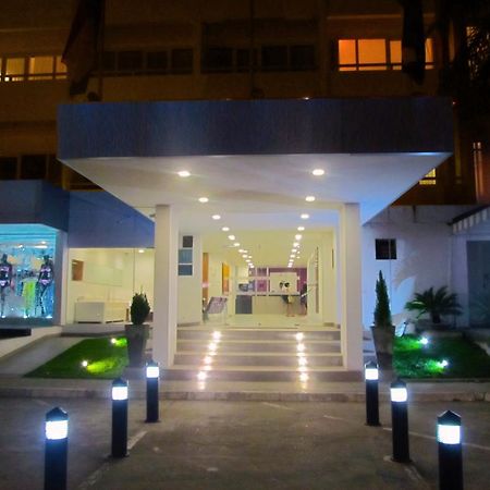 Hotel Caparuch Santa Cruz de La Sierra Exterior foto