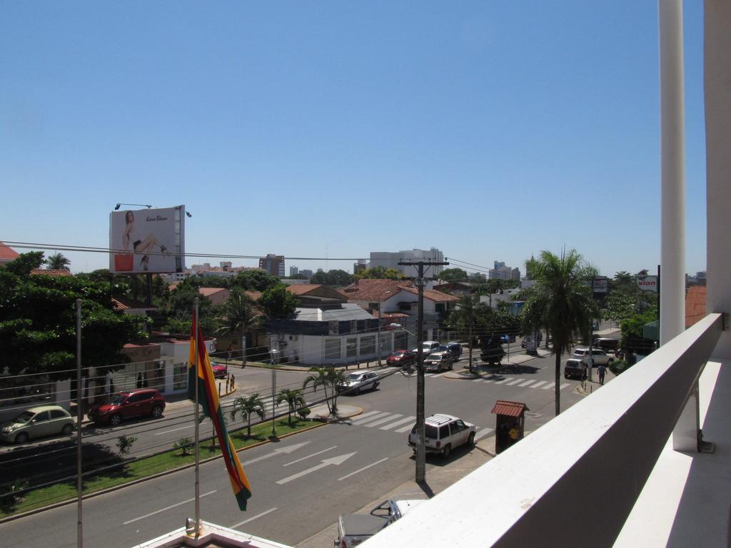 Hotel Caparuch Santa Cruz de La Sierra Exterior foto