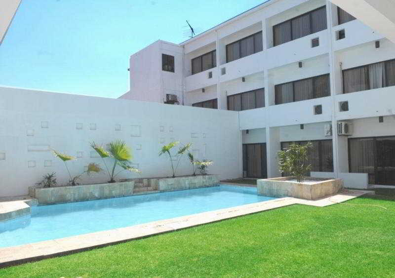 Hotel Caparuch Santa Cruz de La Sierra Exterior foto